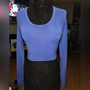 SHEIN Blue Long Sleeve Cropped Scoop Top